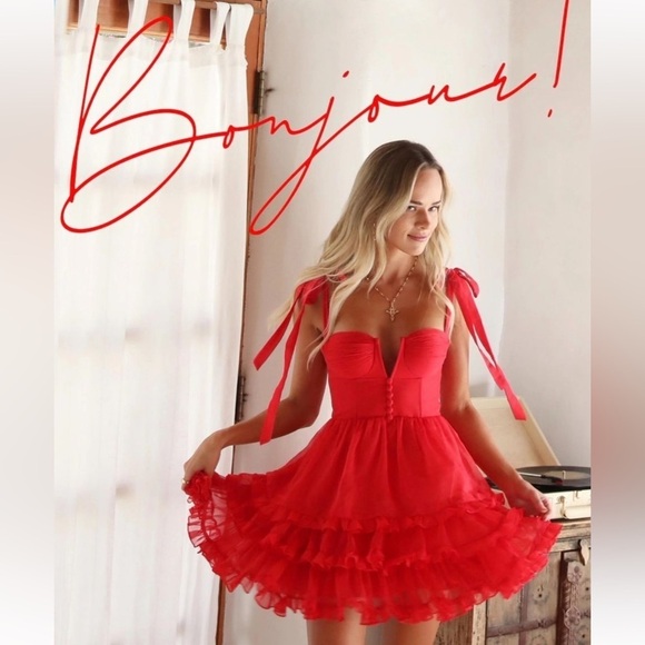 ADEIRLINA sweetheart neckline true red dress. - Picture 9 of 17